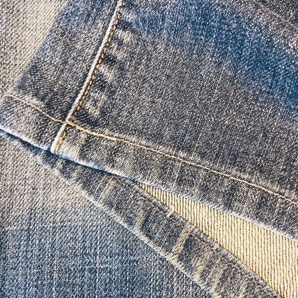 7 for All Mankind Distressed Rhinestone Detail Bootcut Jeans Women's Size 29 - Picture 11 of 11